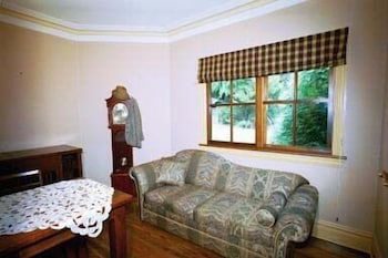 The Hidden Gem - Goulburn Accommodation 2