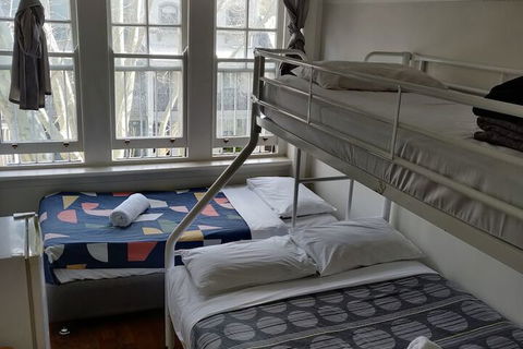 Highfield Hotel - Goulburn Accommodation 4