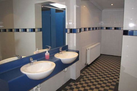 Blue Lyrebird Co-Living Blue Mountains - Goulburn Accommodation 4