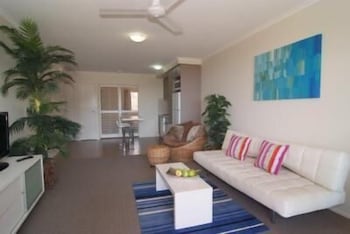 Airlie Central Apartments - Goulburn Accommodation 4