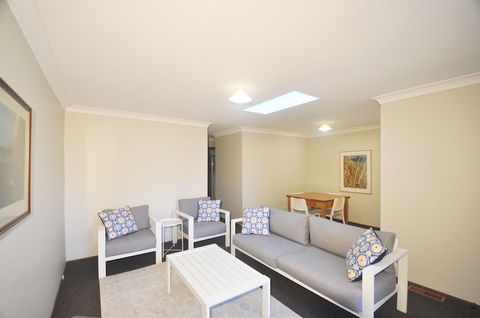 Katoomba Townhouses - Goulburn Accommodation 2