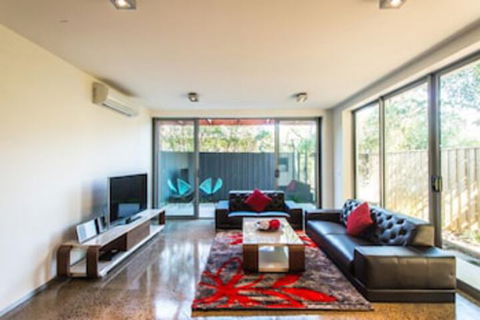 Orange Serviced Apartment - Goulburn Accommodation 0