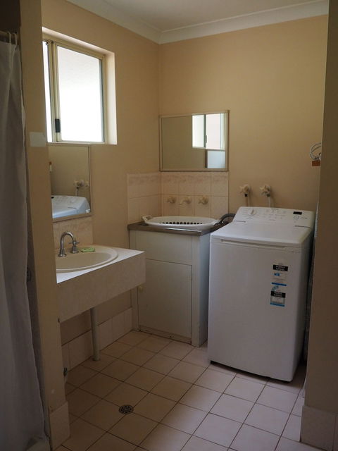 Augusta Sheoak Chalets - Goulburn Accommodation 6