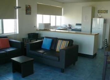 Seafarer Chase Holiday Apartments - Goulburn Accommodation 2