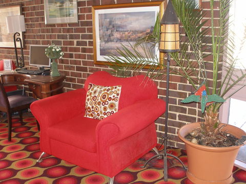 Apollon Motor Inn - Goulburn Accommodation 5