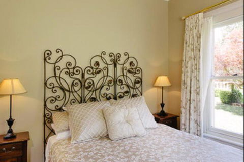 Edgelinks Country House - Goulburn Accommodation 3