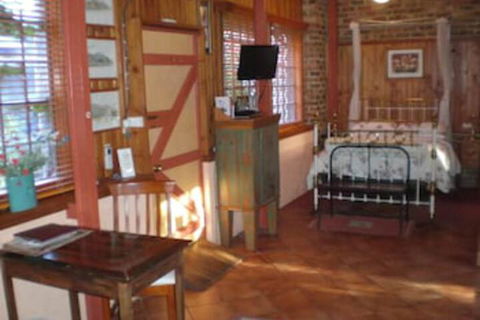 Eagle Foundry Bed & Breakfast - Goulburn Accommodation 5