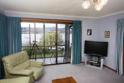 Derwent Vista - Goulburn Accommodation 4