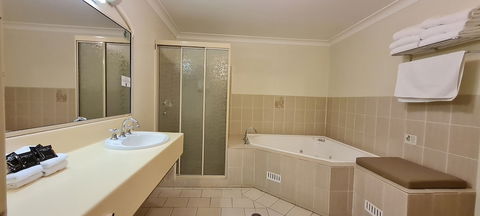 Golf Links Motel - Goulburn Accommodation 6
