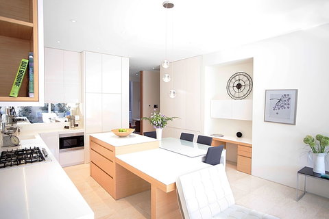 BOUTIQUE STAYS - The Residence - Goulburn Accommodation 5