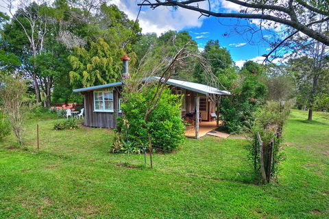 Avalon Noosa Farm Cottages - Goulburn Accommodation 5