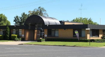 Avondel Motor Inn, Benalla - Goulburn Accommodation 0