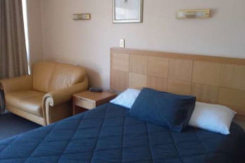 Desert Sand Motor Inn - Goulburn Accommodation 7