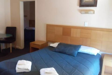 Desert Sand Motor Inn - Goulburn Accommodation 2