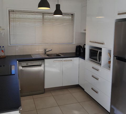 At Home Apartments - Goulburn Accommodation 2
