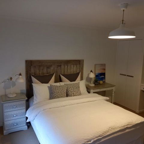 At Home Apartments - Goulburn Accommodation 4