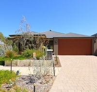 Jarelle House - Goulburn Accommodation