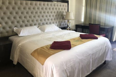 Inland Oasis Motel - Goulburn Accommodation 0