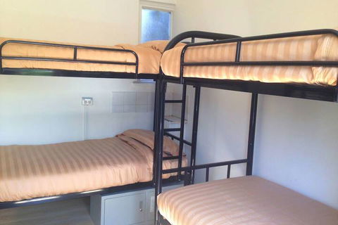 Sydney Star Backpackers - Goulburn Accommodation 5