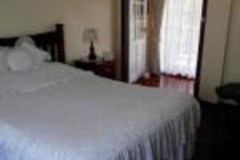 The Hideaway Luxury B & B Retreat - Goulburn Accommodation 0