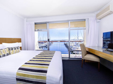 Be. Fremantle - Goulburn Accommodation 6