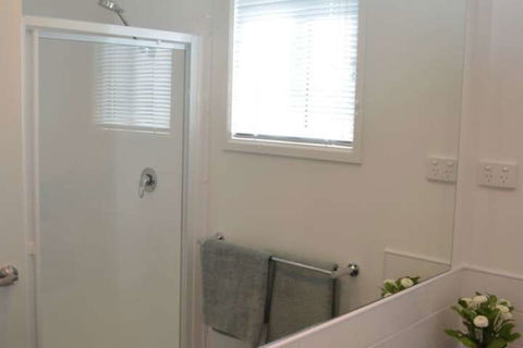 Holiday Lifestyle Henty Bay Portland - Goulburn Accommodation 6