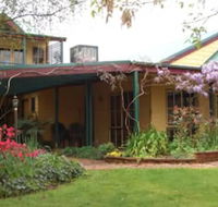 Willowlake Cottages - Goulburn Accommodation