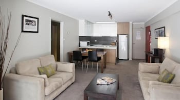 Altitude Apartments - Goulburn Accommodation 5