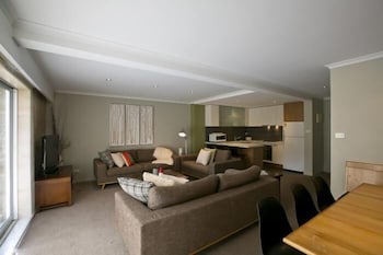Altitude Apartments - Goulburn Accommodation 0