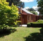 Tahara Cottage - Goulburn Accommodation
