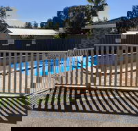 Golden Grain Motor Inn - Goulburn Accommodation