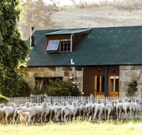 Daisy Bank Cottages - Goulburn Accommodation