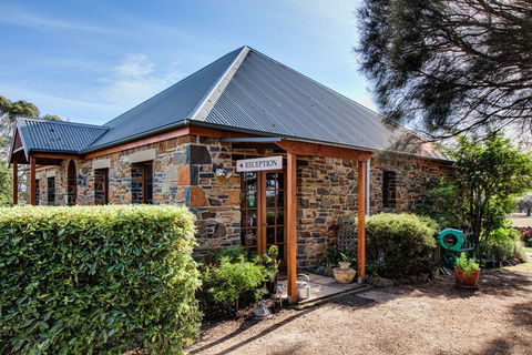 Wagners Cottages - Goulburn Accommodation 2
