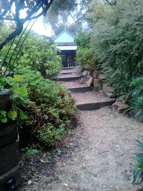 Astley Cottage - Goulburn Accommodation 6