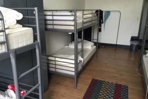 EBS Sydney Hostel - Goulburn Accommodation 7