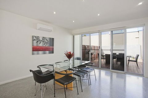 Anglesea River Apartments - Goulburn Accommodation 5