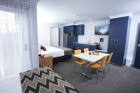 Altitude Motel Apartments - Goulburn Accommodation 2