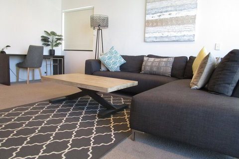 Harbour Escape Apartments - Goulburn Accommodation 5