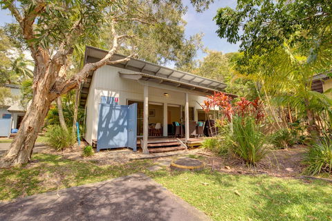 Mobys Beachside Retreat - Goulburn Accommodation 2
