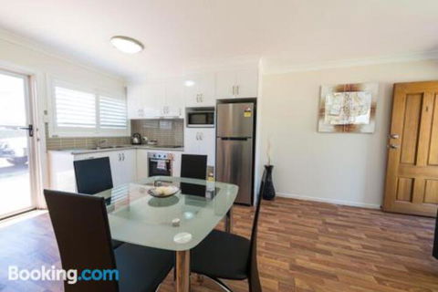 Bottletree Apartments On Garget - Goulburn Accommodation 6