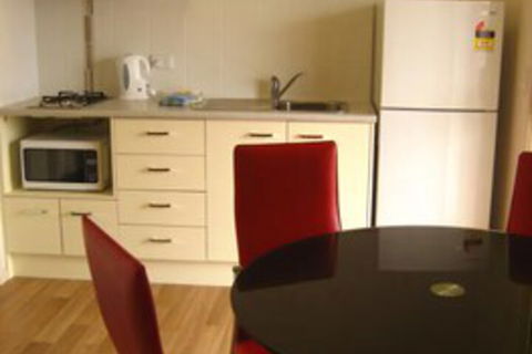 Australian Motor Homes Tourist Park - Goulburn Accommodation 5