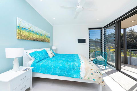 Boom 6 Boomerang Beach - Goulburn Accommodation 1