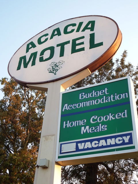 Acacia Motel - Goulburn Accommodation 1