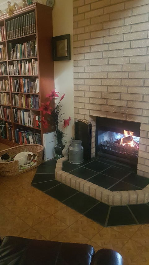 Grovely House Bed & Breakfast - Goulburn Accommodation 4
