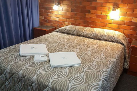 Avocado Motor Inn - Goulburn Accommodation 7