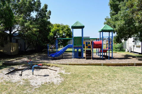 Dromana Holiday & Lifestyle Village - Goulburn Accommodation 6