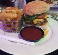 DJ's Diner and Bar - Goulburn Accommodation