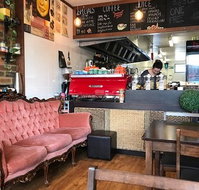 Zavanah Cafe - Goulburn Accommodation