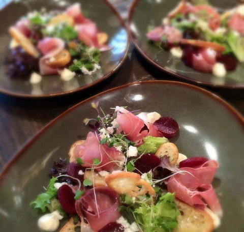 H2O Restaurant & Bar - Goulburn Accommodation 8