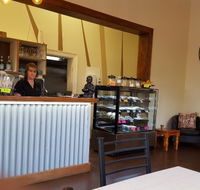 Essence Coffee Lounge - Goulburn Accommodation